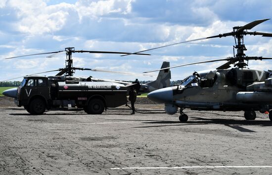 Ukraine Russia Military Operation Helicopter Airfield