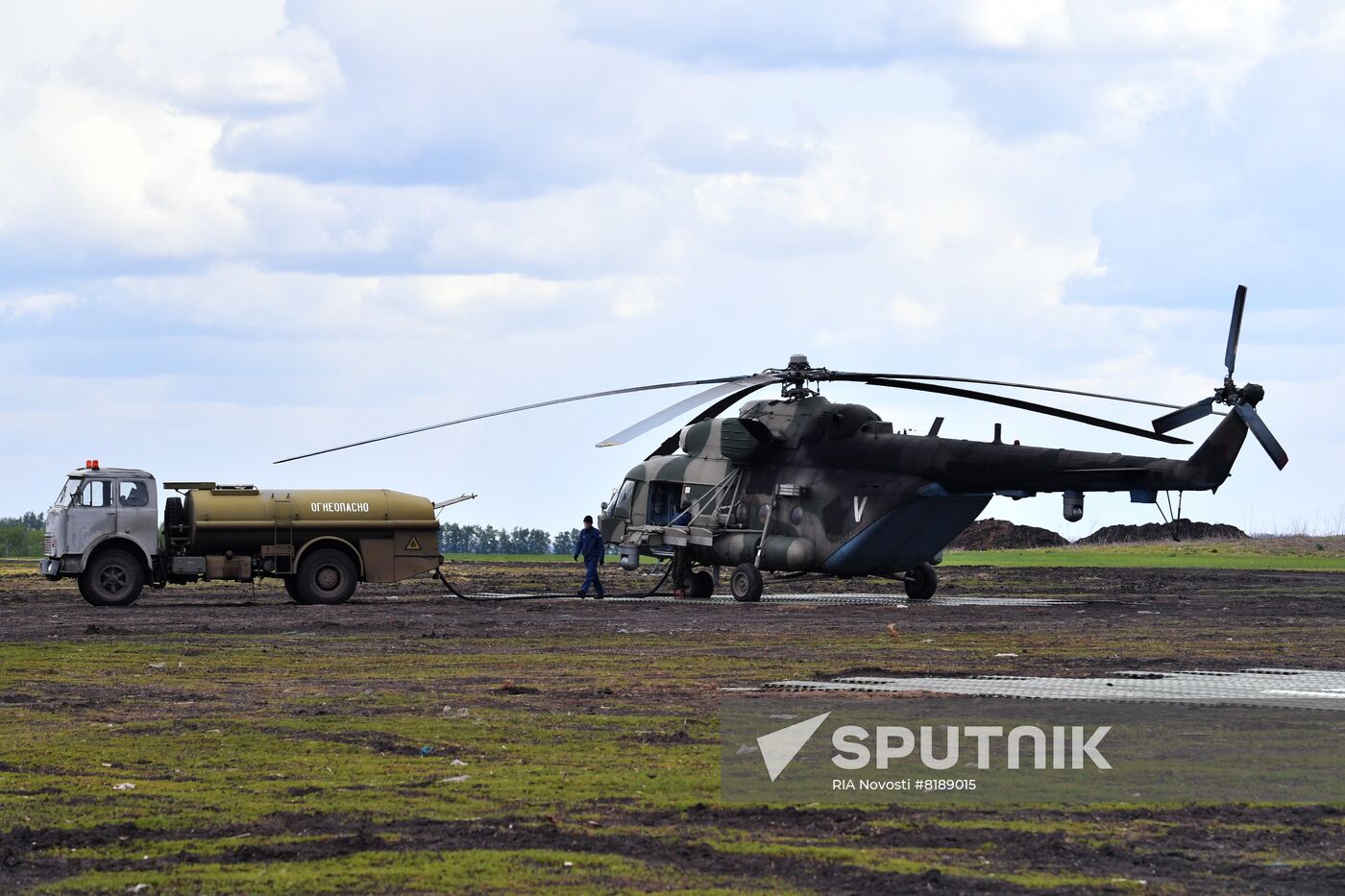 Ukraine Russia Military Operation Helicopter Airfield