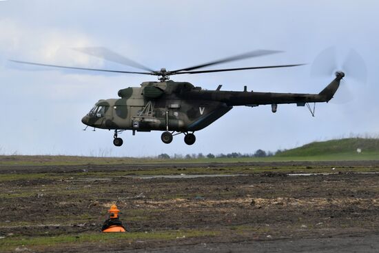 Ukraine Russia Military Operation Helicopter Airfield
