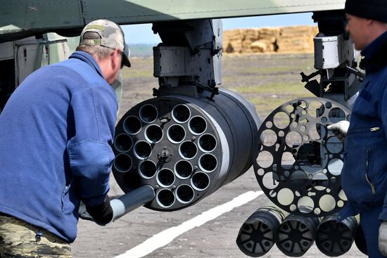 Ukraine Russia Military Operation Helicopter Airfield