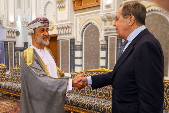 Oman Russia