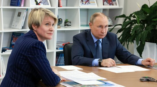 Russia Putin Southern Federal District