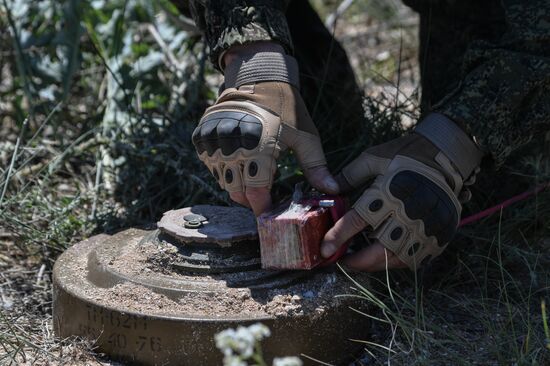 Ukraine Russia Military Operation Demining