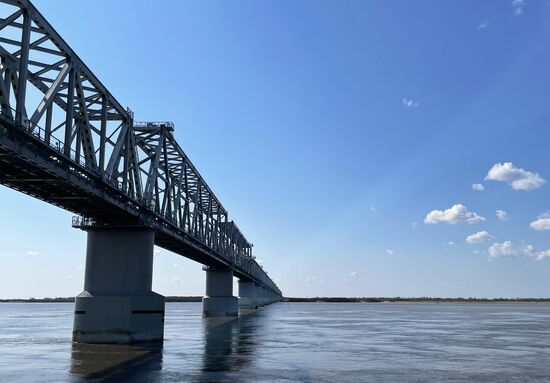 Russia China Bridge