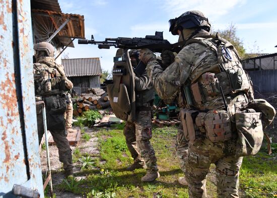 Ukraine LPR Russia Military Operation