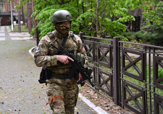 Ukraine LPR Russia Military Operation