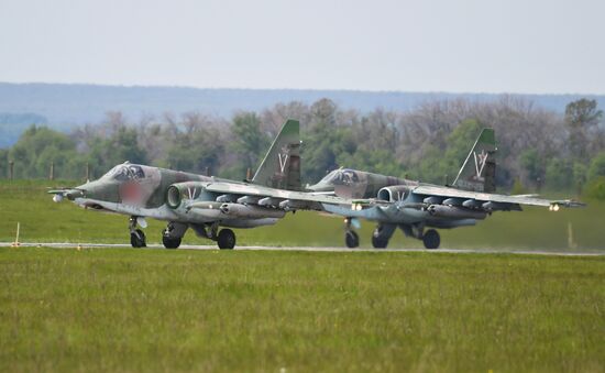 Ukraine Russia Military Operation Assault Aviation