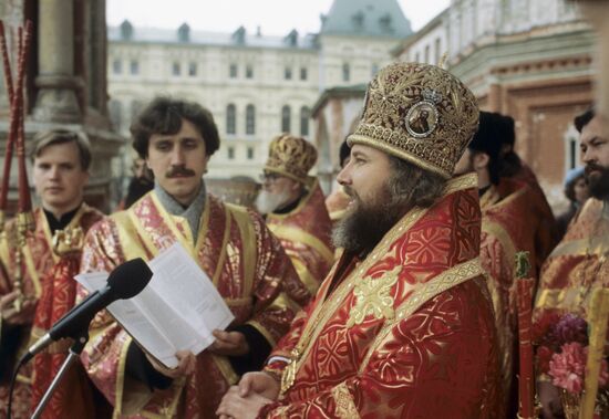Easter service in Kremlin