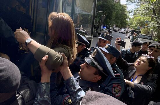 Armenia Opposition Protests