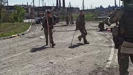 DPR Russia Ukraine Military Operation Surrendered Soldiers