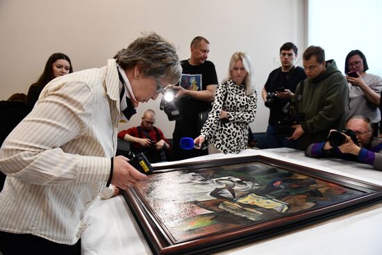 Russia South Korea Artworks Return