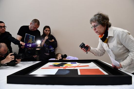 Russia South Korea Artworks Return