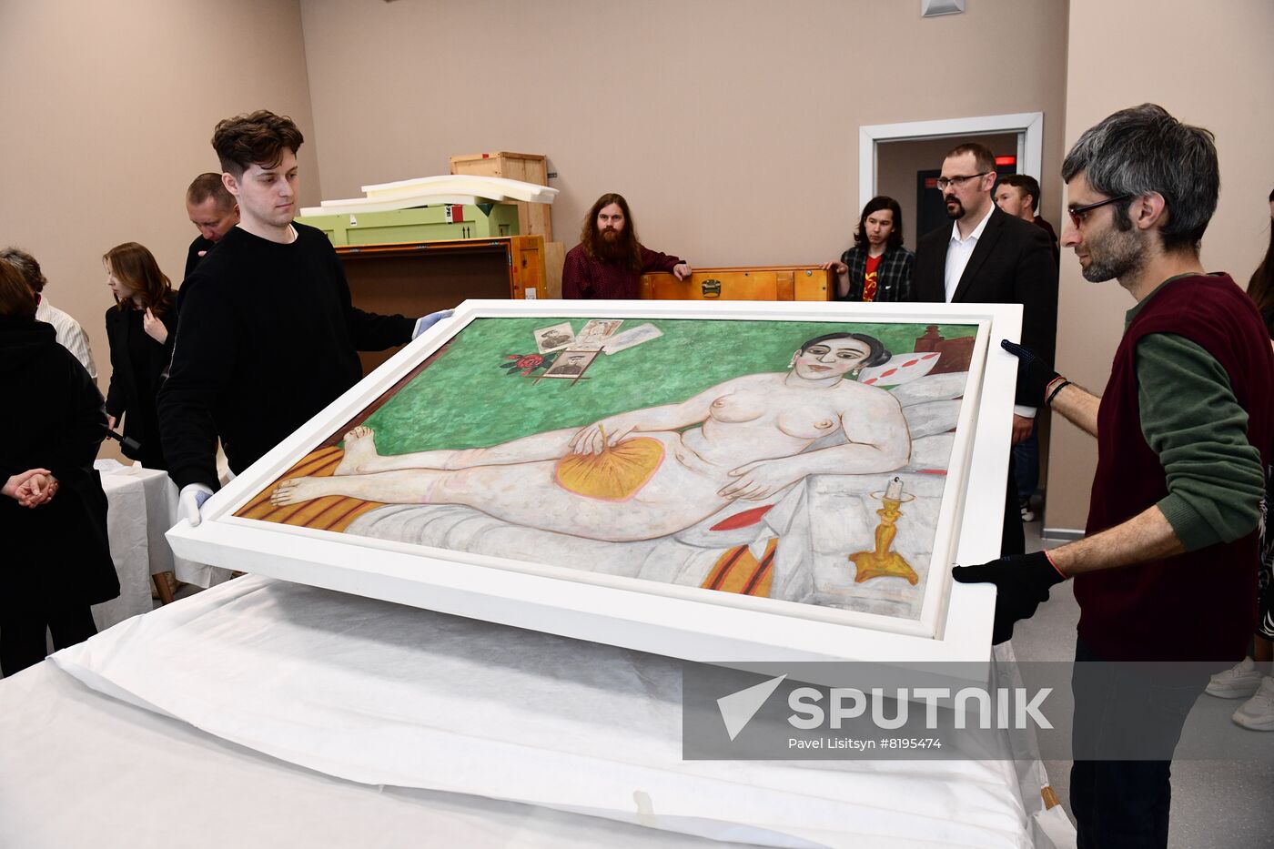 Russia South Korea Artworks Return