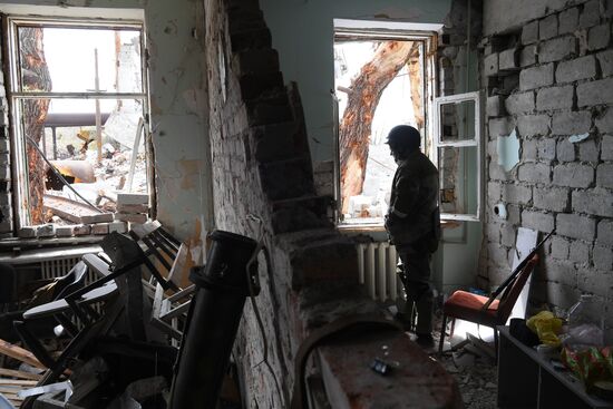 DPR Russia Ukraine Military Operation Azovstal