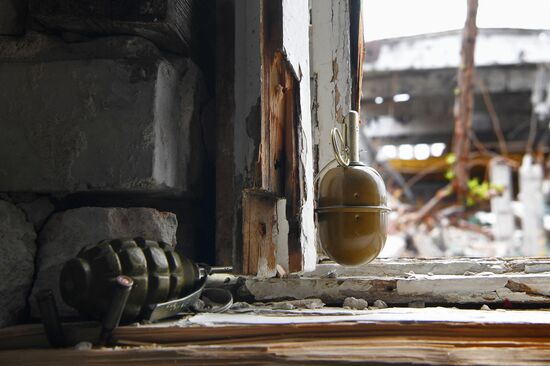 DPR Russia Ukraine Military Operation Azovstal
