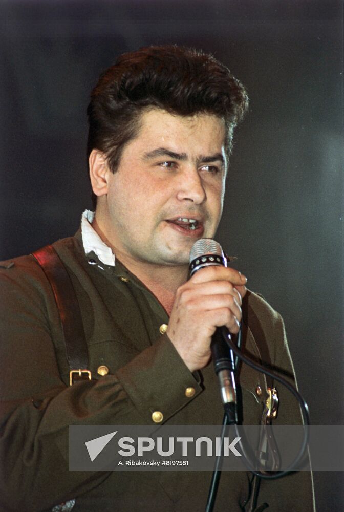 Lyube vocalist and frontman Nikolai Rastorguyev
