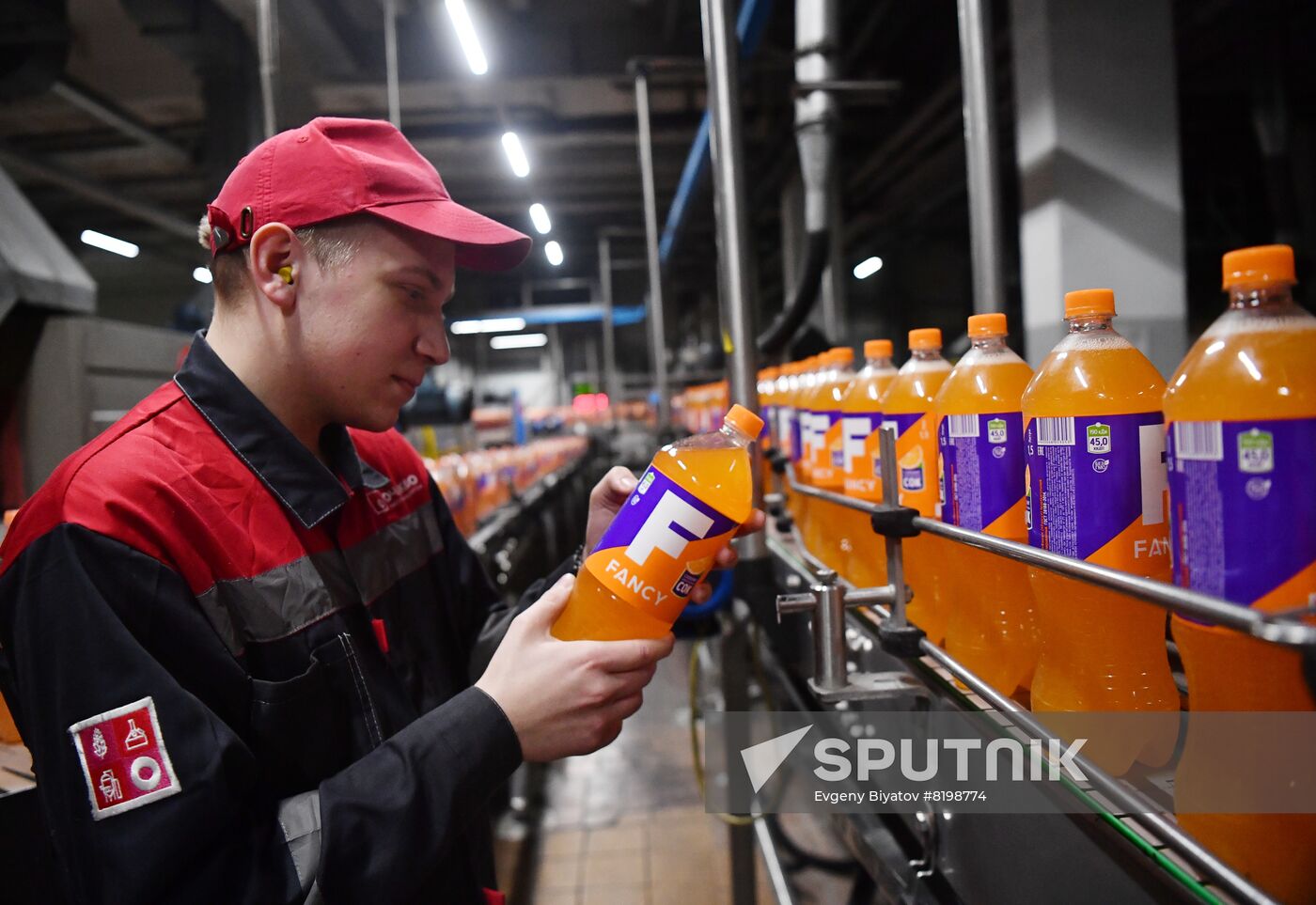 Russia Food Industry Sparkling Soft Drinks