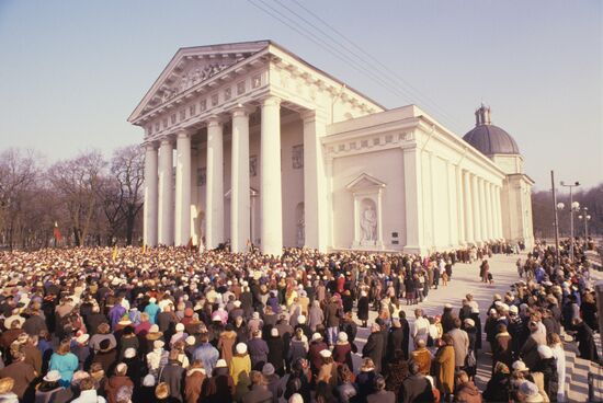 Return of St. Casimir relics to Vilnius Cathedral