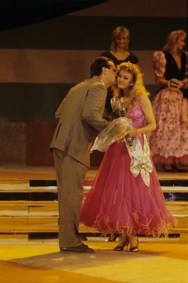 International beauty pageant Miss Charming 1989