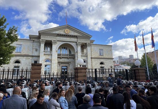 Armenia Opposition Protests