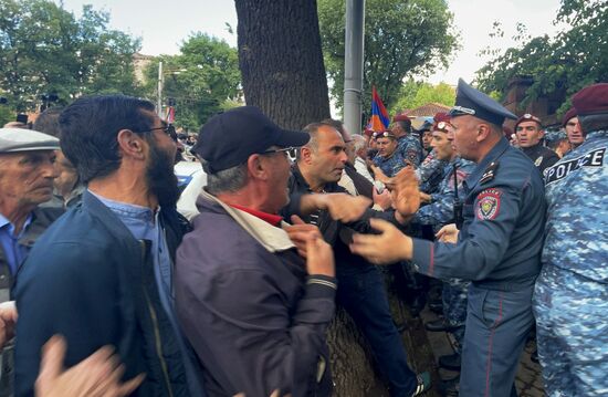 Armenia Opposition Protests