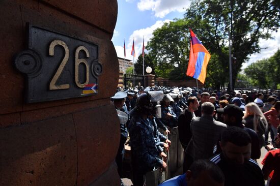 Armenia Opposition Protests