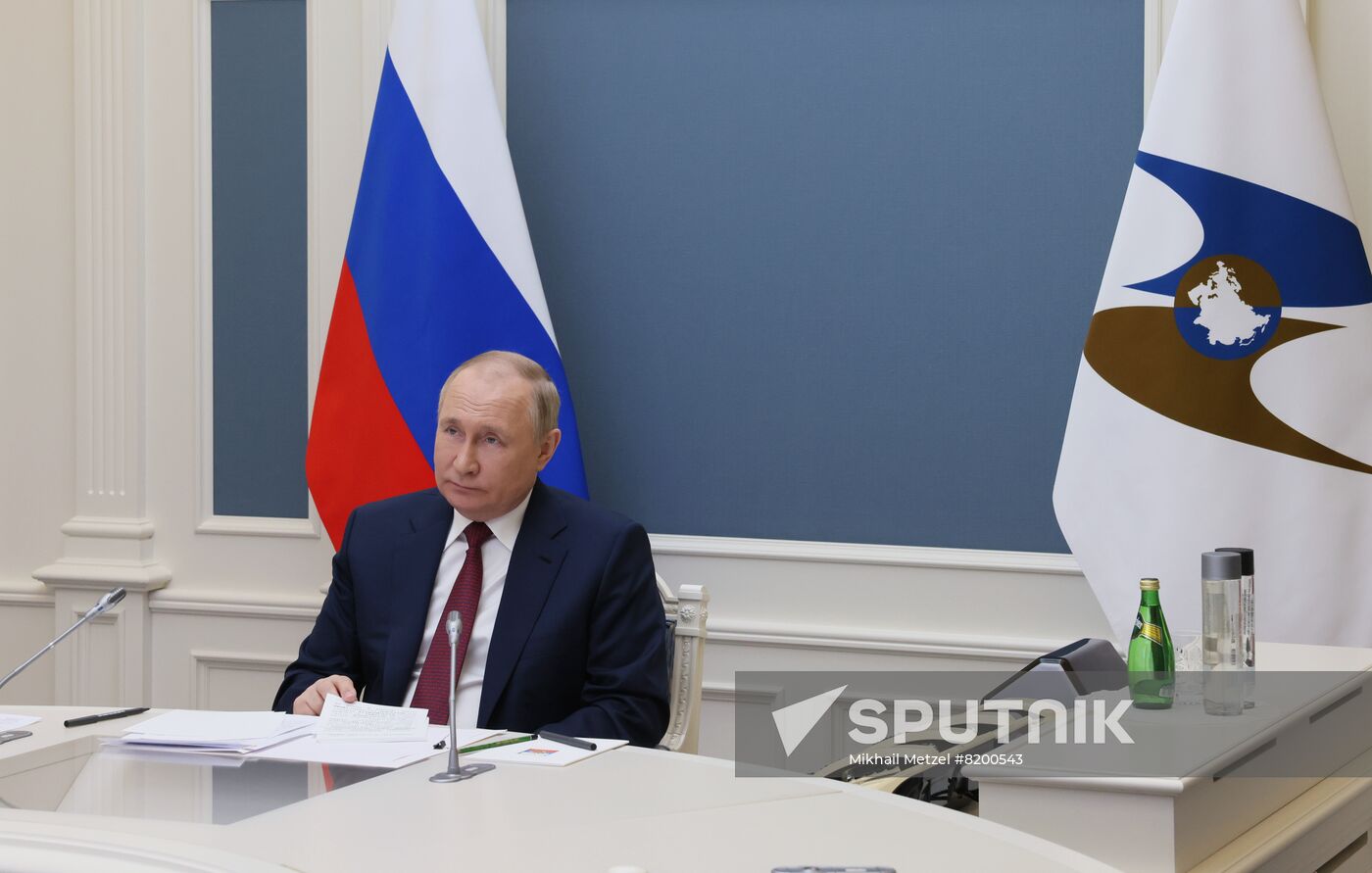 Russia Putin Kyrgyzstan Eurasian Economic Forum