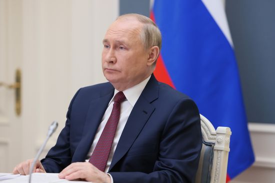 Russia Putin Kyrgyzstan Eurasian Economic Forum