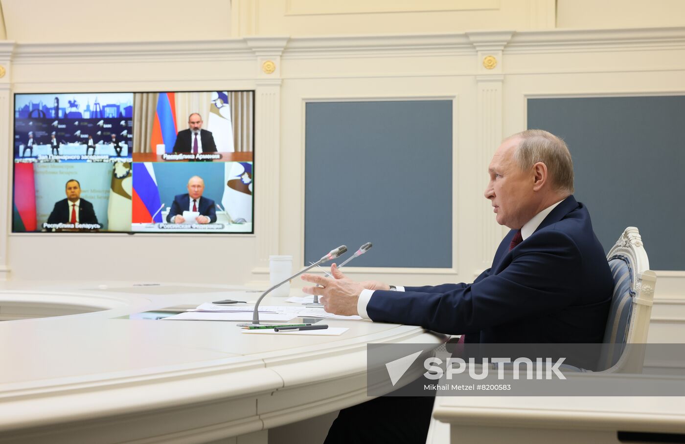 Russia Putin Kyrgyzstan Eurasian Economic Forum