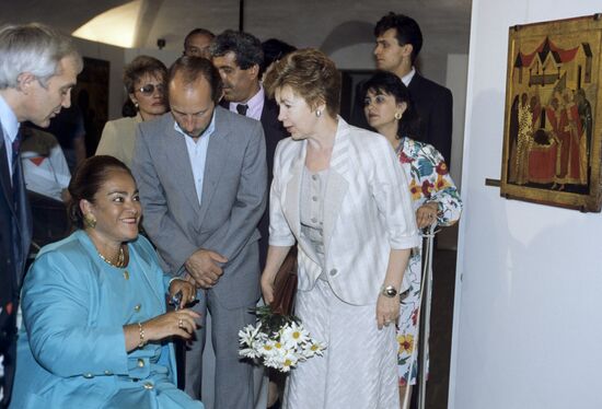 Greek delegation visits USSR
