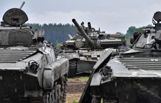 Ukraine Russia Military Operation Repair Unit