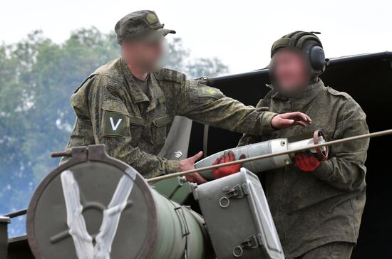 Ukraine Russia Military Operation Repair Unit