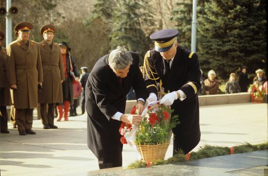 French delegation visits USSR