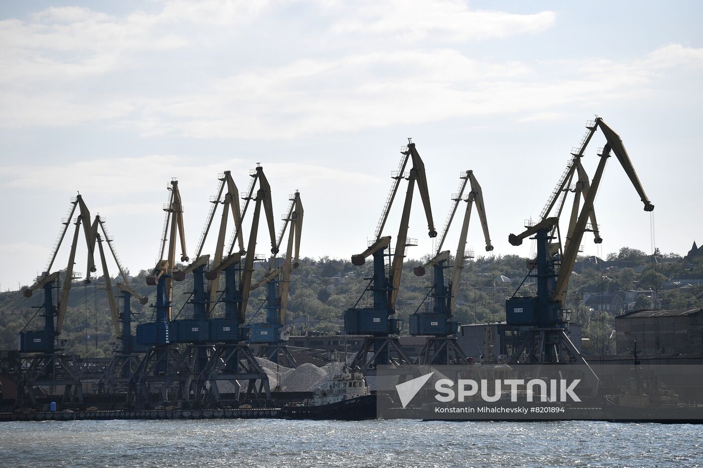 DPR Russia Ukraine Military Operation Sea Port