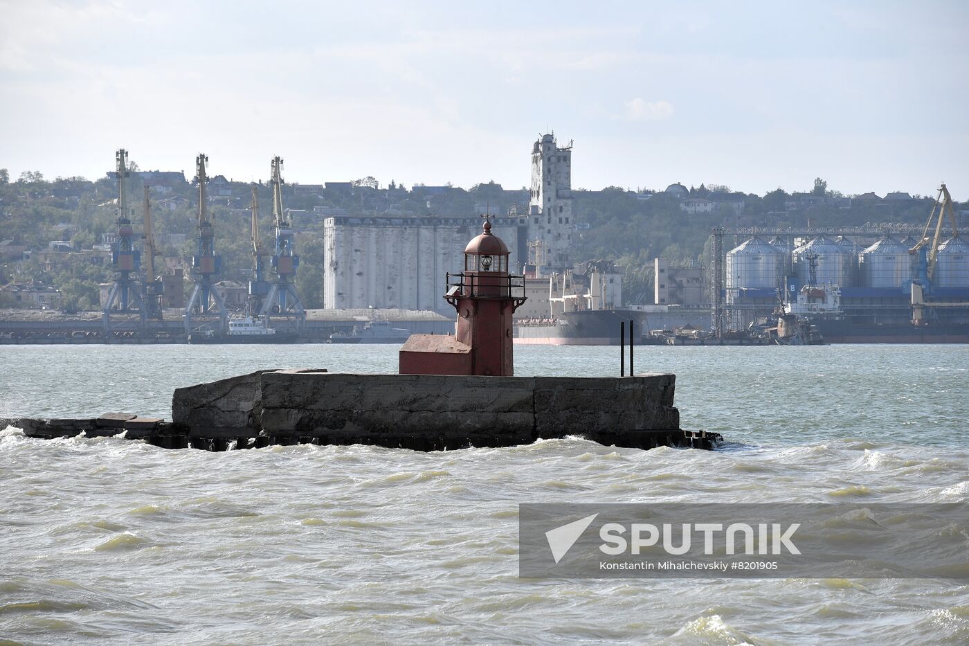 DPR Russia Ukraine Military Operation Sea Port