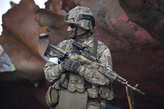 DPR Russia Ukraine Military Operation Sea Port