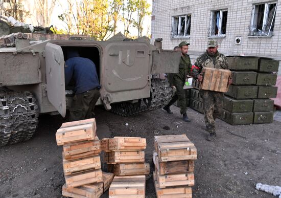 LPR Russia Ukraine Military Operation Fighting