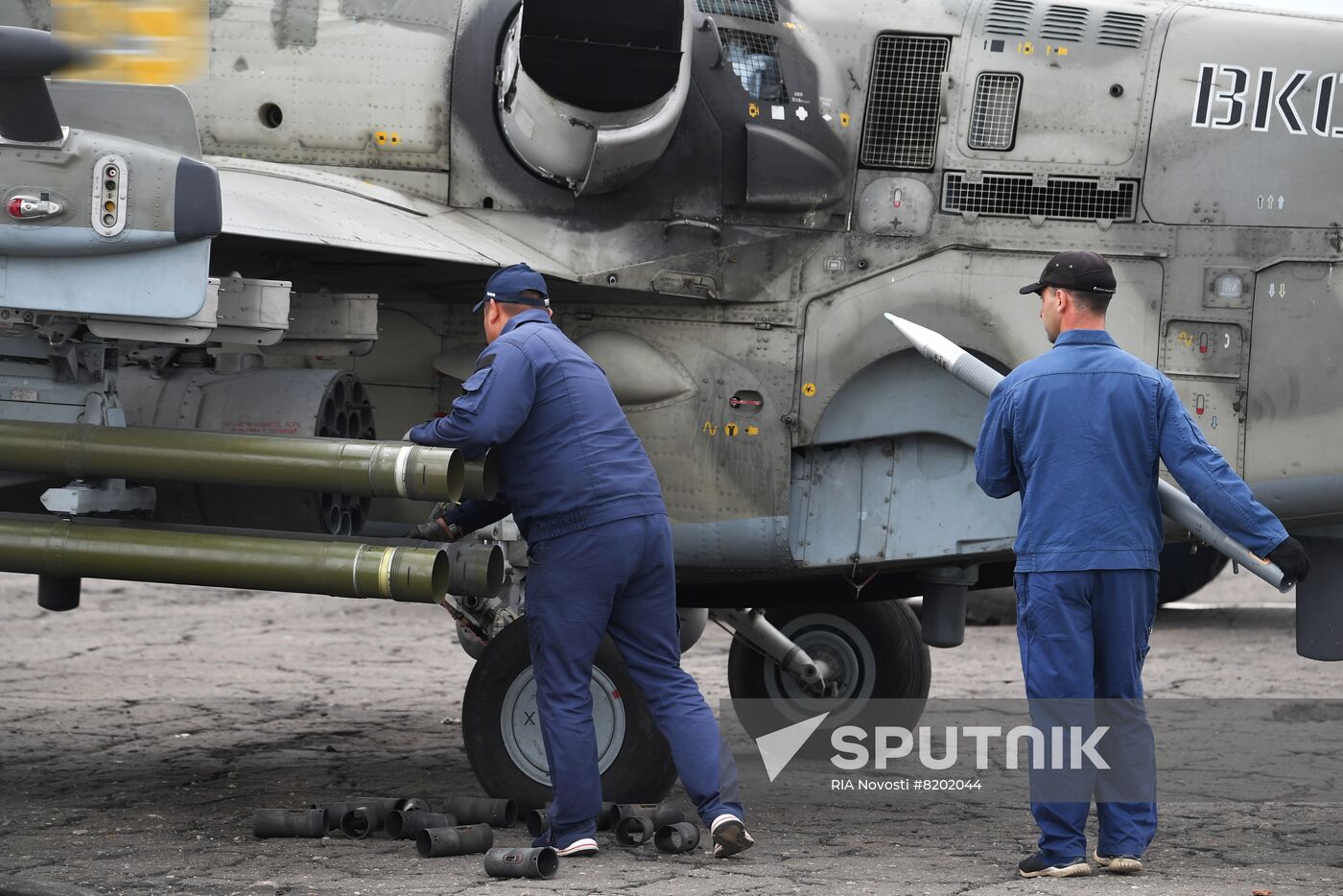 Ukraine Russia Military Operation Helicopter Airfield