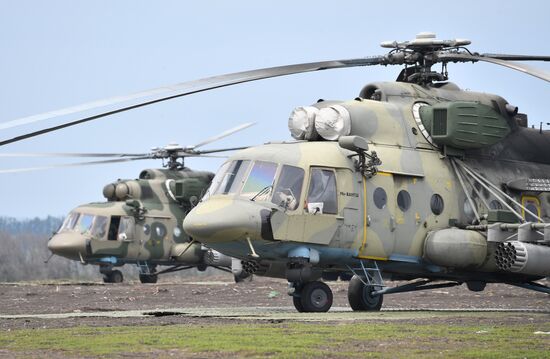 Ukraine Russia Military Operation Helicopter Airfield