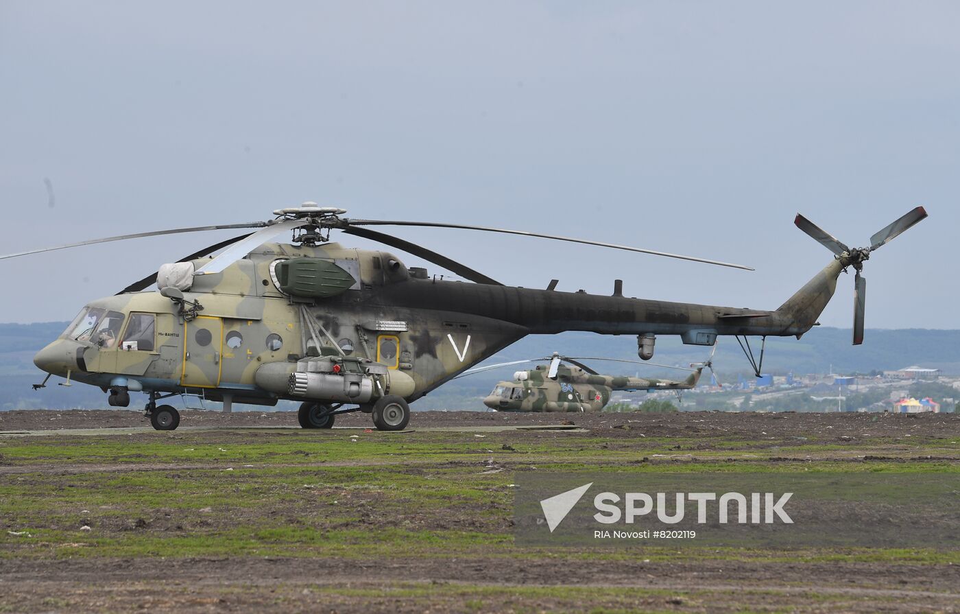 Ukraine Russia Military Operation Helicopter Airfield