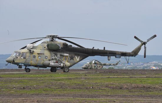 Ukraine Russia Military Operation Helicopter Airfield