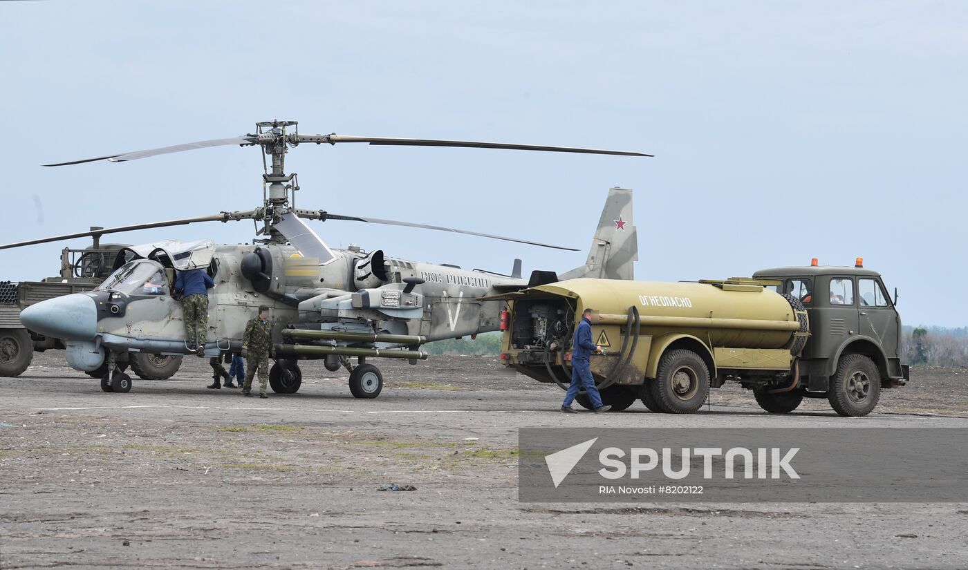 Ukraine Russia Military Operation Helicopter Airfield