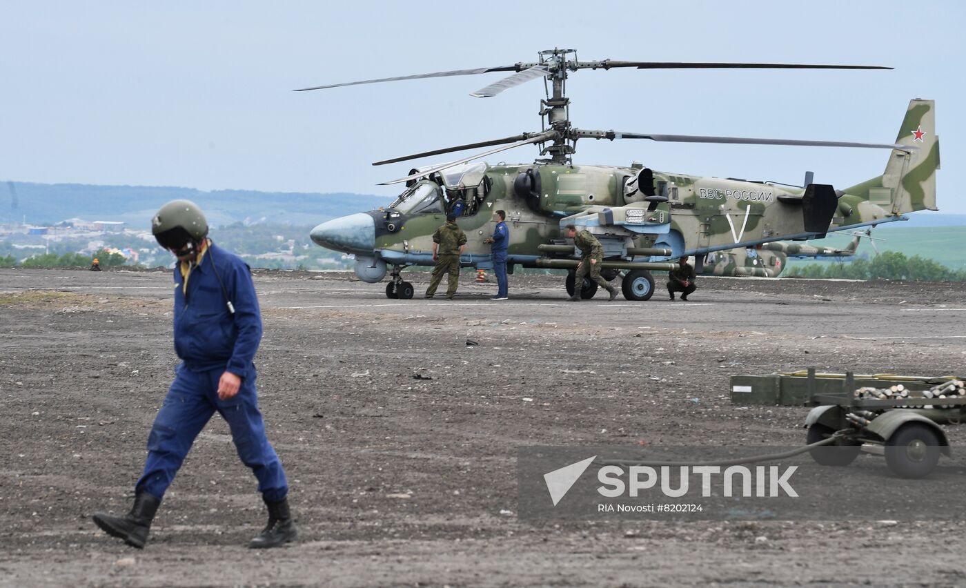 Ukraine Russia Military Operation Helicopter Airfield