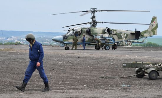 Ukraine Russia Military Operation Helicopter Airfield