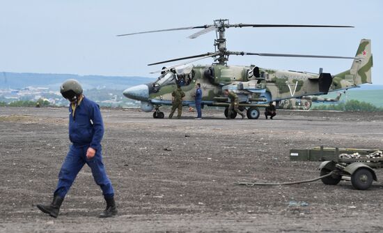 Ukraine Russia Military Operation Helicopter Airfield