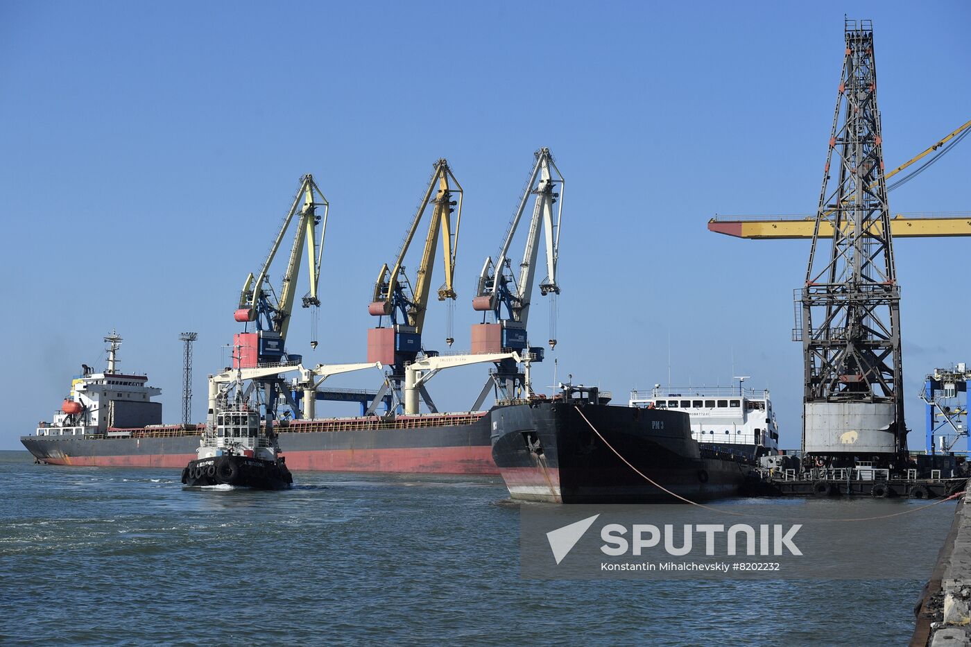 DPR Russia Ukraine Military Operation Sea Port