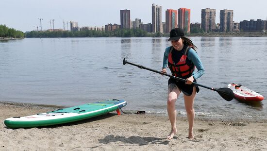 Russia SUP Surfing