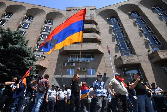 Armenia Opposition Protests