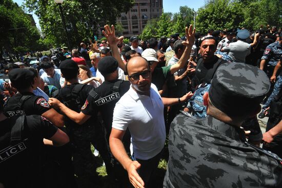 Armenia Opposition Protests