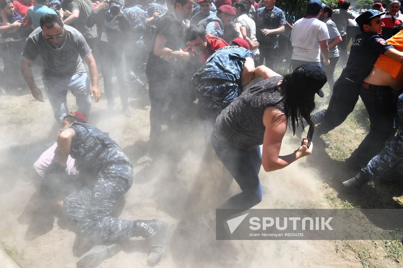 Armenia Opposition Protests